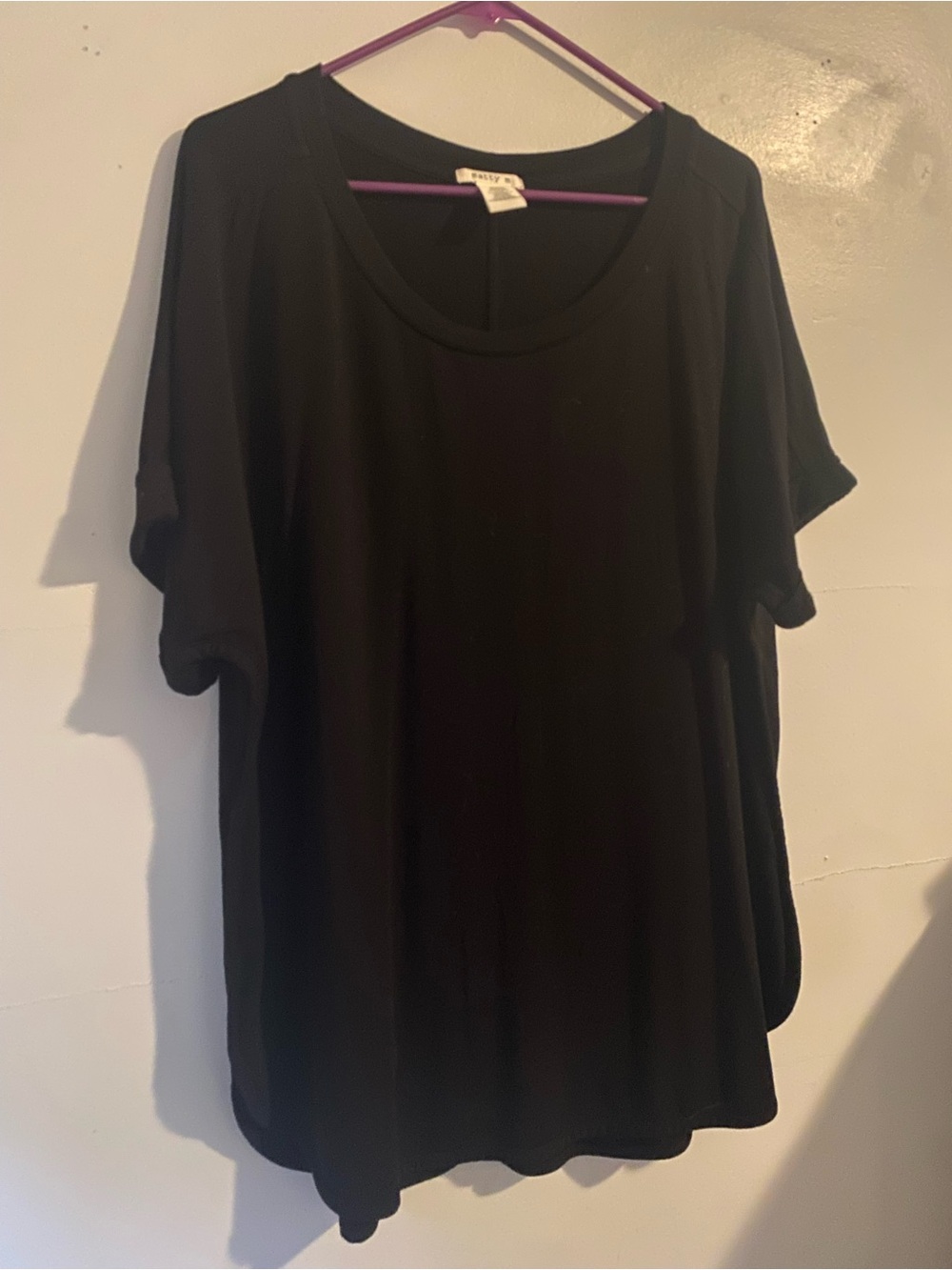 Black Short Sleeve Relaxed Tee